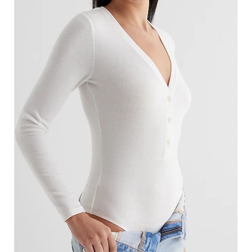 Express Bodysuit Women's Medium White Fitted Henley Buttons Shirt Thong Long Slv